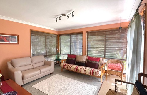 Erowal Bay House | Laguna Bungalow in Erowal Bay