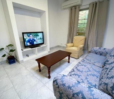 Granville House | LCF Rosehill Accommodation 3 free car parking inside property G2