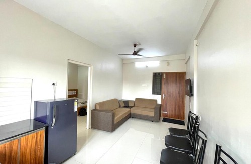East Nada Apartment | Le Divine D6 Premium 1bhk Apartment 100 meters from Guruwayur temple