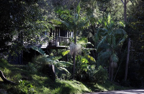 Stanwell Park House | Leafy beachside retreat