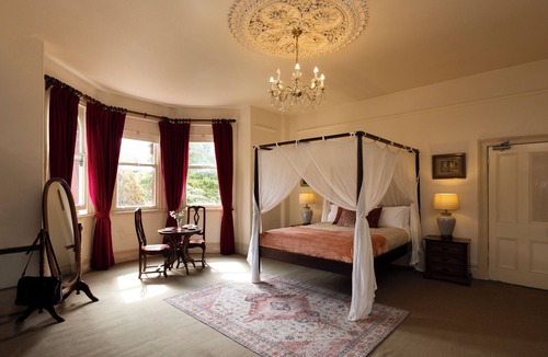 Leura House | Leura House