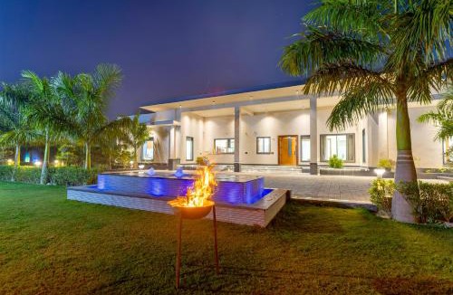 Delhi Villa | Levante farms by ELIVAAS