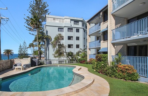 Kings Beach Apartment | Levuka Unit 2, 14 Moreton Pde. Kings Beach
