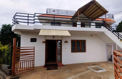 Wellington House | LexStays at Anughraha Coonoor