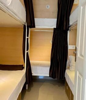 Kozhikode Hotel | LF Easybeds