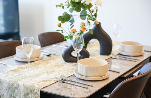 Lidcombe Apartment | Lidcombe Apt Near Olympic Park Train