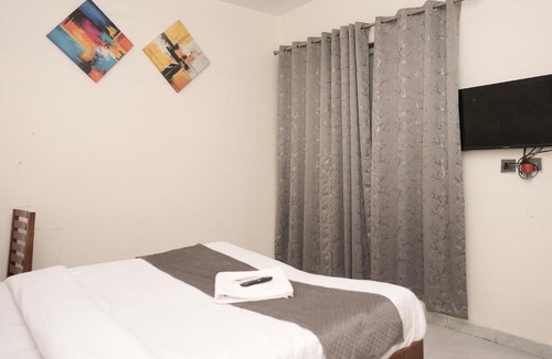 Noida Hotel | Life Tree Hotel and Banquet Hall, Sector 63A