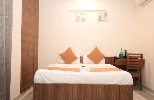 Noida Hotel | Life Tree Hotel and Banquet Hall, Sector 63A