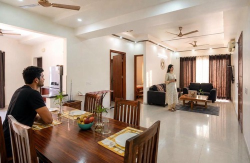 Gurugram Apartment | Lime Tree Luxurious 3BHK Serviced Apartment Near Medanta