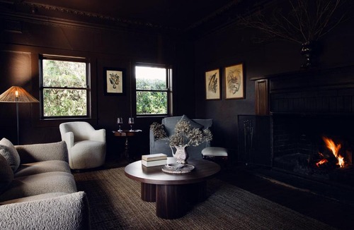 Burradoo Hotel | Links House