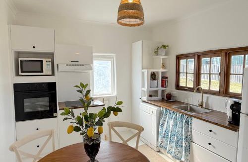 Stanthorpe Villa | Little Mykonos right here in Stanthorpe!