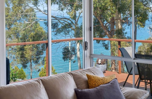 Dover House | Little Roaring Beach Shack - cosy beachside retreat, Dover, Huon Valley.