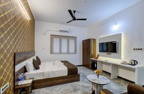 Ramapuram Bed & Breakfast | Livora Residency