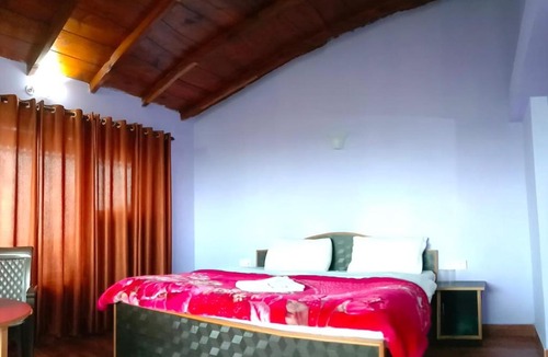 Mukteshwar House | Lord Krishna Himalayan Hotel & Restaurant