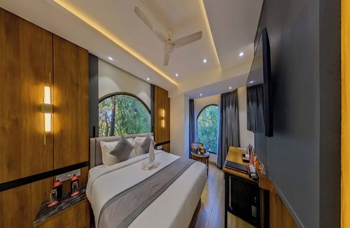 Sayajiganj Hotel | Lords Inn Vadodara