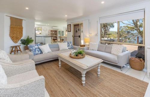 Smiths Lake House | Luminara Luxury Lakefront