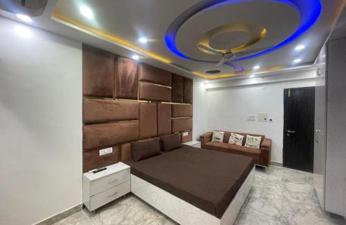 New Delhi Apartment | Lux Studioz