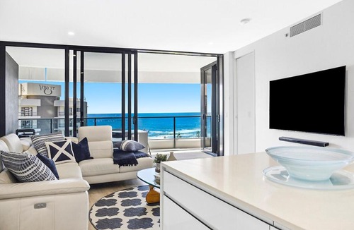 Broadbeach Apartment | Luxe by the BEACH at Oracle 11306