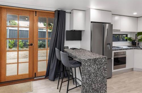 Central Mudgee House | Luxe Loft - Contemporary Comfort by Mudgee's CBD