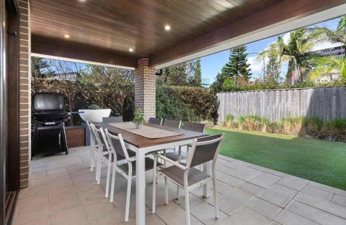 Shell Cove House | Luxe Retreat Shell Cove - Walk to Marina