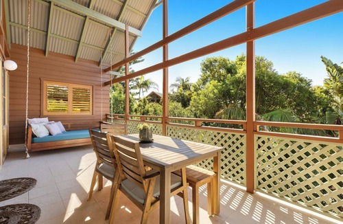Angourie Villa | Luxury Angourie Villa! Dream location, WiFi, the ideal couples retreat +
