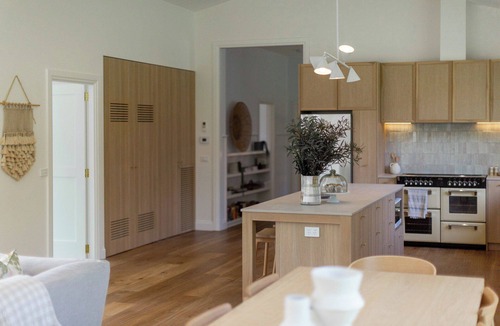 Balnarring House | Luxury Villas Balnarring Botanical Cottage (Heated Pool)