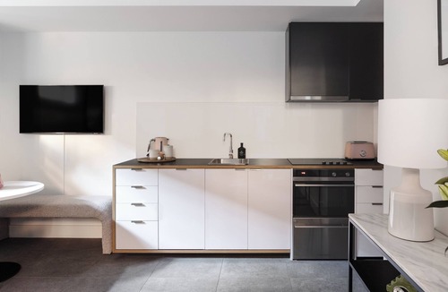 Middle Park Apartment | MAC Middle Park by Melbourne Apartment Collection
