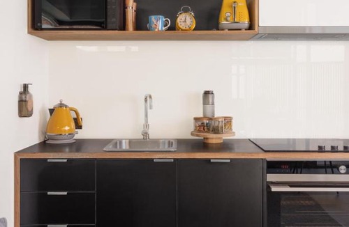 Middle Park Apartment | MAC Middle Park by Melbourne Apartment Collection