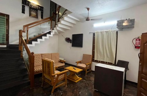 Kottakuppam Villa | macaws home stay