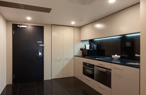 Elizabeth Bay Apartment | Macleay Palazzo, Potts Point I90