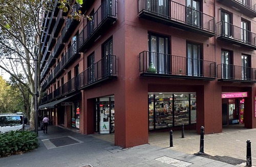 Elizabeth Bay Apartment | Macleay Palazzo, Potts Point I90