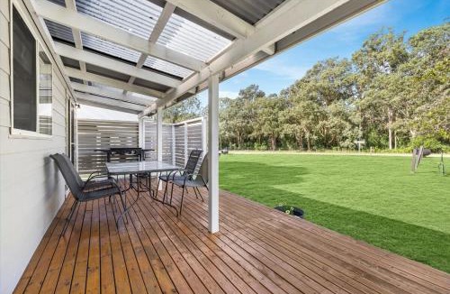 Lovedale House | Madigan Cottages - Australiana