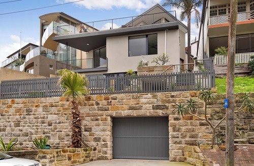Bronte House | Magnificent 3BR Bronte Holiday House with Views