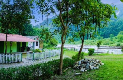 Marchula Hotel | Mahaseer Eco Village & Resort