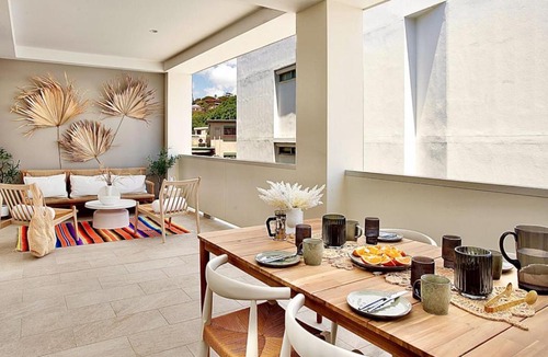 Bondi Beach Apartment | Majestic Beachfront