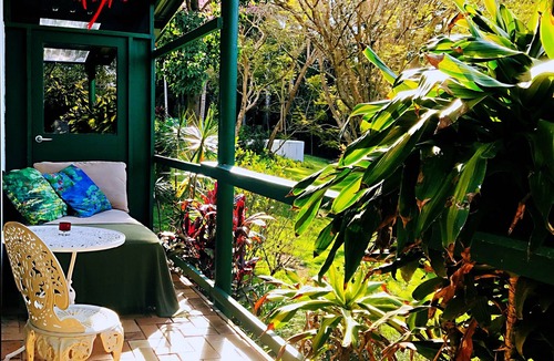 Maleny Apartment | Maleny Monet’s Studio