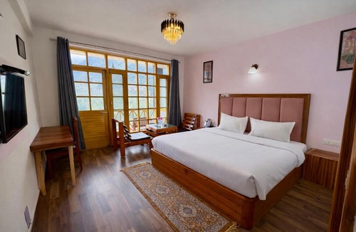 Vashist Hotel | Manalsu View