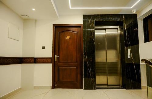 Kochi Hotel | Manhas Olympus
