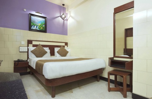 Mysore Hotel | Mannars Yatrinivas Lodge