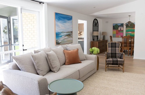 Brighton Villa | Manor Brighton Beach - Breezy, light and newly renovated - 200m from the beach