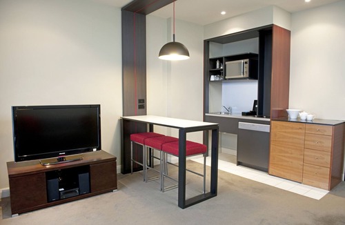 Adelaide Central Business District Hotel | Mantra Hindmarsh Square Adelaide