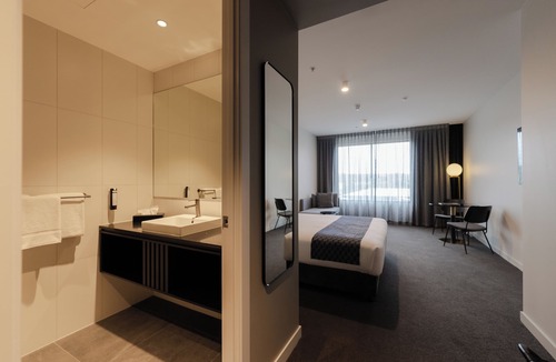 Tonsley Hotel | Mantra Tonsley Adelaide