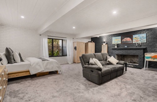 Burradoo Apartment | Maple and Wood