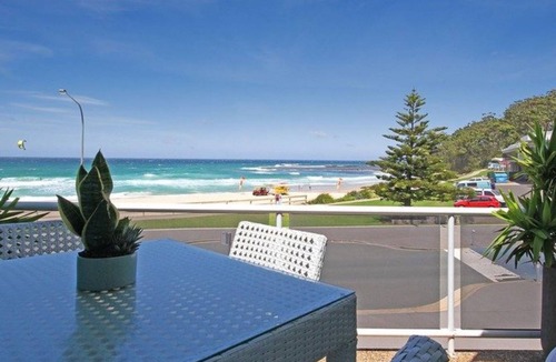 Mollymook Apartment | Mariners 5 - High quality apartments opposite Mollymook Beach and Beachside Golf Course