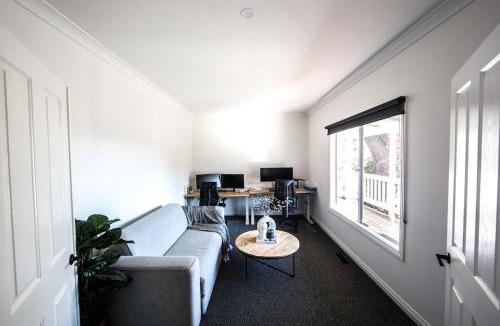 Warburton House | Martyr Views