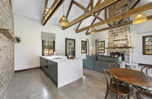 Pokolbin Cottage | Marygroves Cottage at Enzo Estate