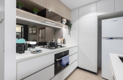 Brisbane Central Business District Apartment | Matcha Madness Zen Escape - Riverfront
