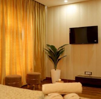 Vrindavan Villa | Meera Kunj 2 Luxury 3 BHK Retreat