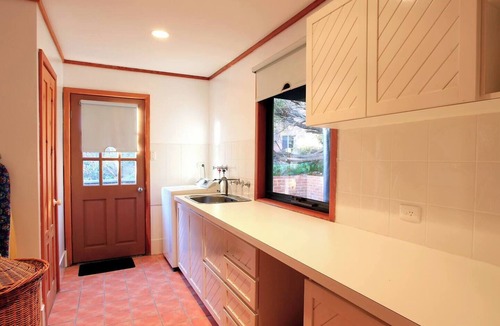Yallingup House | Melaleuca Stunning Ocean Views and Coastal Comforts