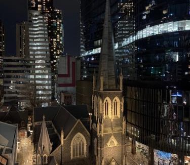 Chinatown Apartment | Melbourne Central Gem